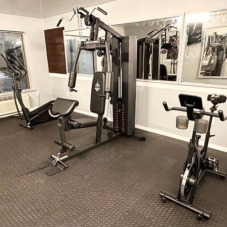Quality Inn Креств'ю Екстер'єр фото