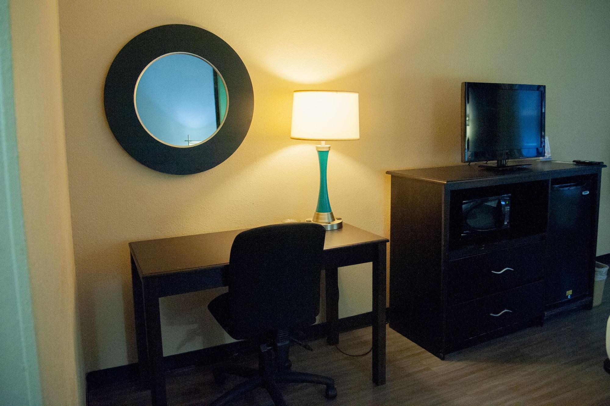 Quality Inn Креств'ю Екстер'єр фото